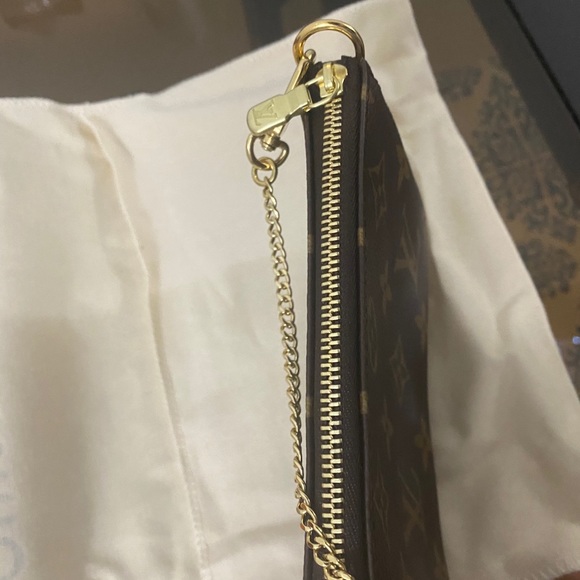 Mini pochette in monogram - Picture 3 of 16